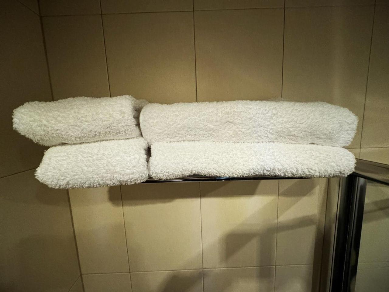 סנדנסקי Vanity Apartments מראה חיצוני תמונה
